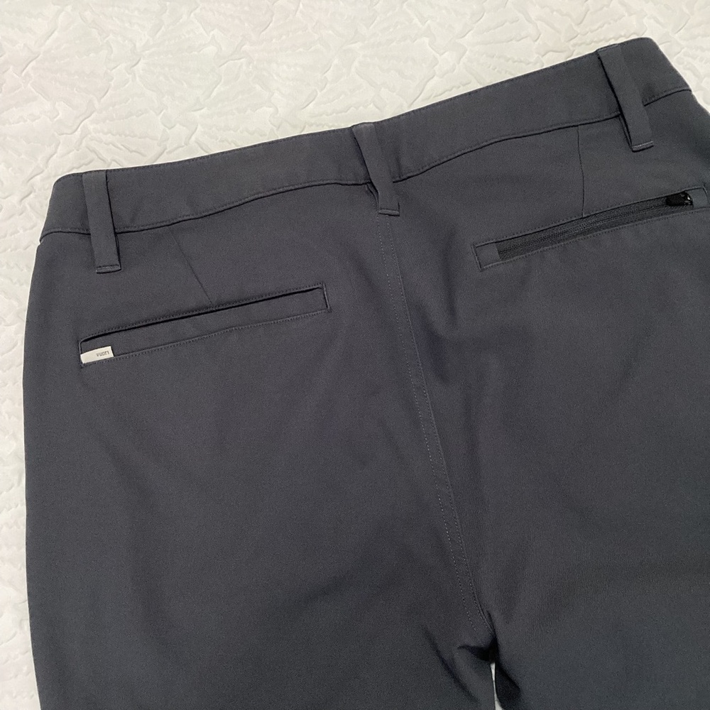 Vuori Men’s Pants Cascade Tech Preppy V427